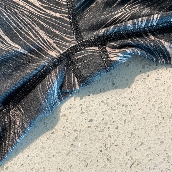 Aerie Chill. Play. Move crop leggings 21” - Picture 7 of 8